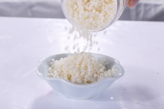 comprare I granelli bianchi della cera microcristallina 70# incerano la micro cera cristallina in palline fabbricazione online