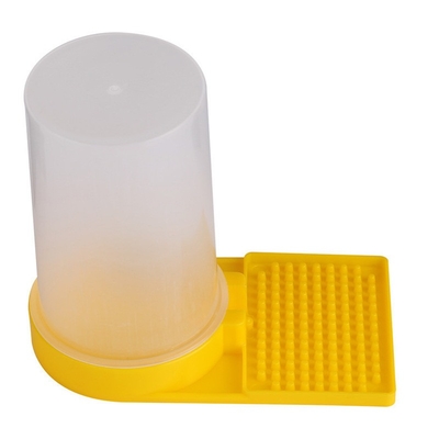 comprare Nuovo tipo di alimentatore di api Prodotti apicoltori di grandi dimensioni alimentatore di api di plastica per l'apicoltura fabbricazione online