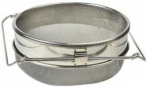 comprare Il doppio filtro degli ss il fondo superiore del filtro è qualità comune piana Honey Strainer Filter fabbricazione online