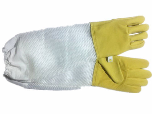 comprare Guanti gialli durevoli di apicoltura della pelle di pecora con la parte arieggiata molle bianca, polsino elastico bianco fabbricazione online