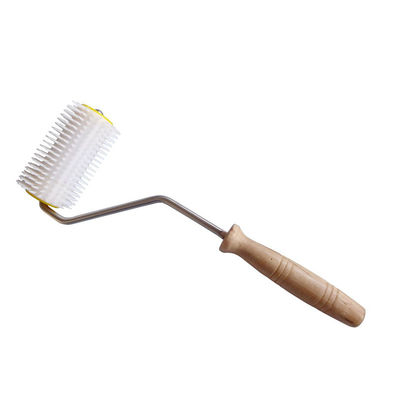 comprare Strumento di apicoltura che scoperchia rullo con il rullo di plastica per la raccolta del propoli fabbricazione online