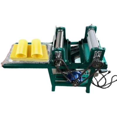 Goffratrice elettrica del fondamento della cera d'api con la macchina 86*310mm della lamiera piana